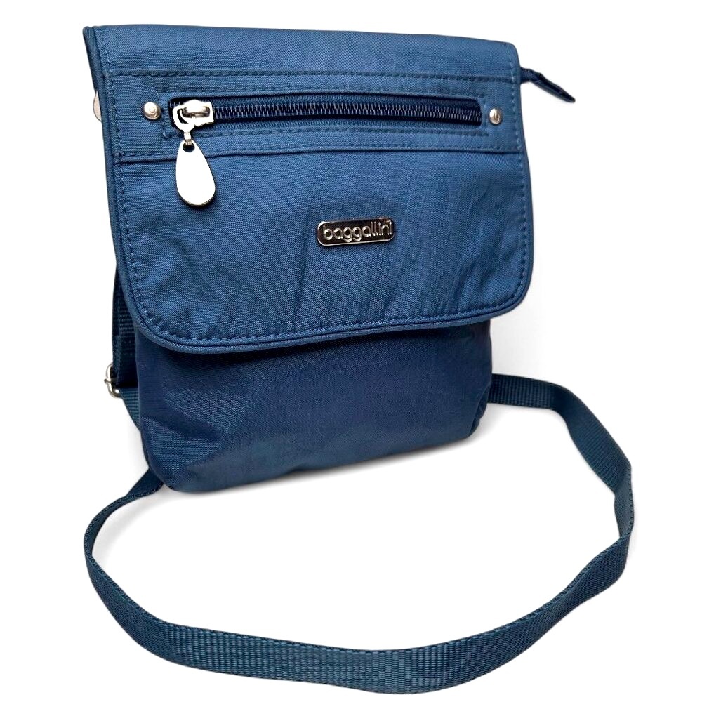 Baggallini Small Nylon Crossbody Women's Flap Top Canvas Strap Everyday Bag